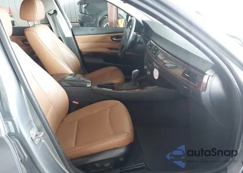 2011 BMW 328I xDrive из США, поврежденный, VIN WBAPK5C58BF126682